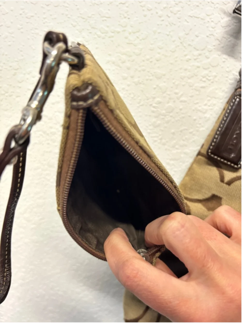 Coach Brown & Beige Signature Canvas Shoulder Bag & Coin Purse Y2K